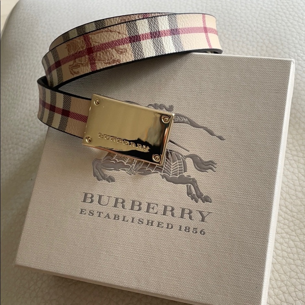 Burberry belt